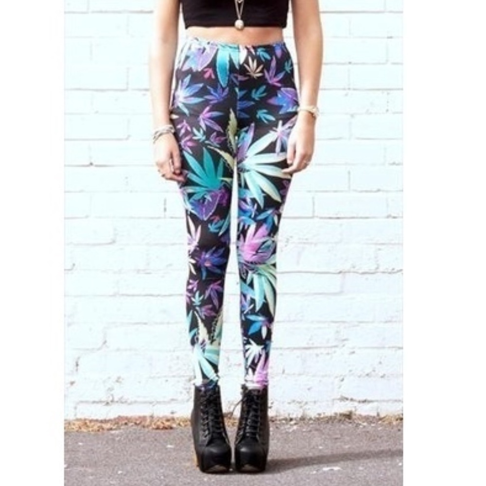 Weed Leaf Leggings